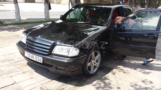 Mercedes C 200 1998, 296,000 km - 2.0 l - Bakı