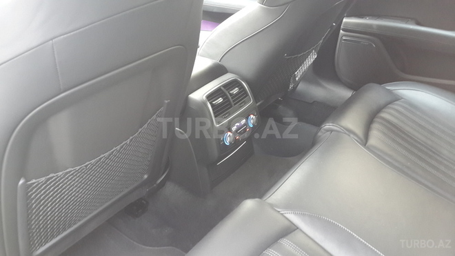 Audi A7 2011, 38,000 km - 3.0 l - Bakı
