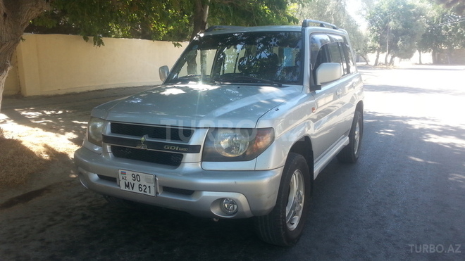 Mitsubishi Pajero io 2000, 220,000 km - 2.0 l - Bakı