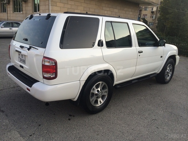 Nissan Pathfinder 1999, 157,726 km - 3.3 л - Bakı