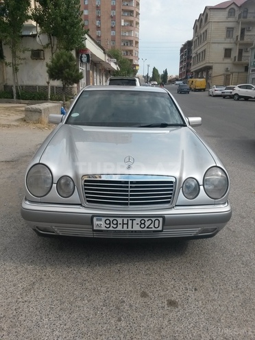 Mercedes E 230 1997, 225,000 km - 2.3 l - Bakı
