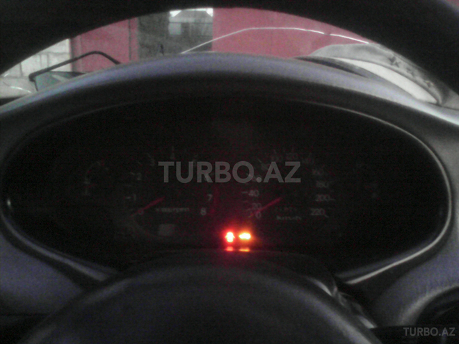 Hyundai Elantra 1998, 250,000 km - 1.8 l - Bakı