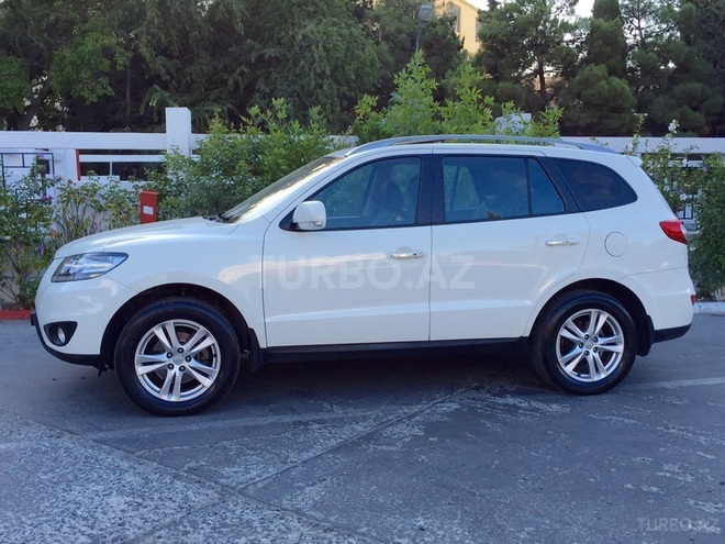 Hyundai Santa Fe 2011, 105,200 km - 2.4 l - Bakı