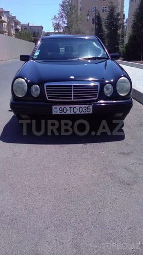 Mercedes E 200 1999, 296,000 km - 2.0 l - Bakı