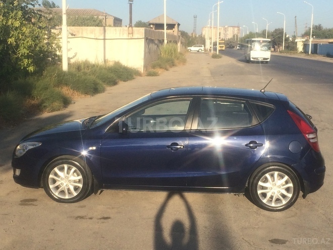 Hyundai i30 2008, 65,000 km - 1.6 л - Bakı