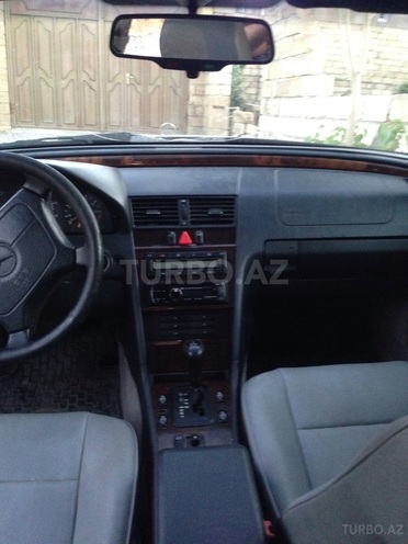 Mercedes C 230 1997, 198,554 km - 2.3 l - Bakı
