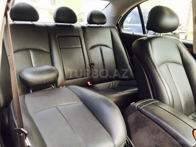 Mercedes E 220 2008, 163,000 km - 2.2 l - Bakı