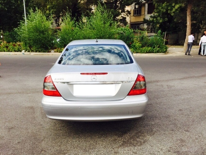 Mercedes E 220 2008, 163,000 km - 2.2 l - Bakı