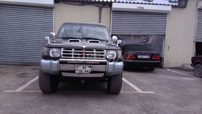 Mitsubishi Pajero 1996, 350,000 km - 2.8 l - Bakı