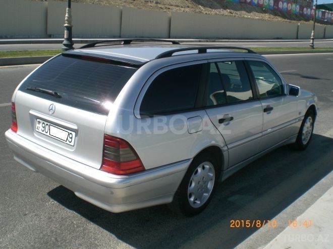 Mercedes C 220 1999, 350,000 km - 2.2 l - Bakı