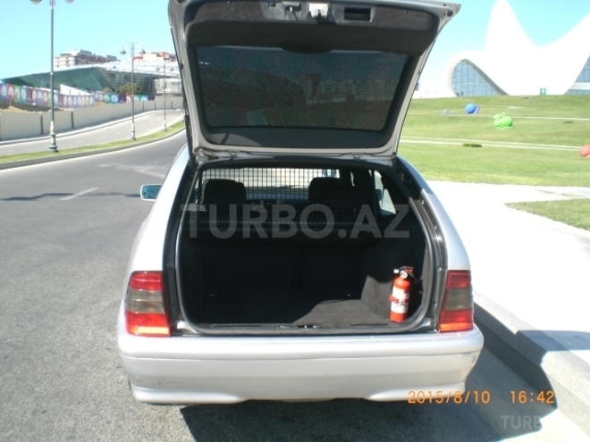 Mercedes C 220 1999, 350,000 km - 2.2 l - Bakı