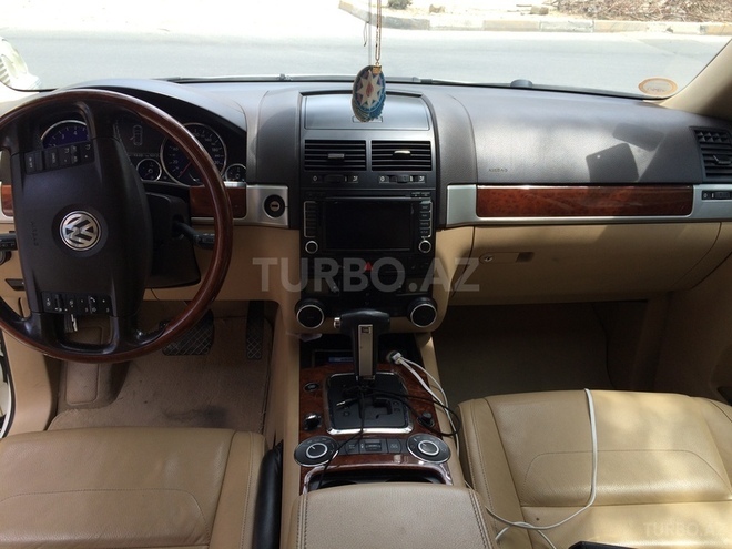 Volkswagen Touareg 2009, 96,000 km - 3.6 л - Bakı