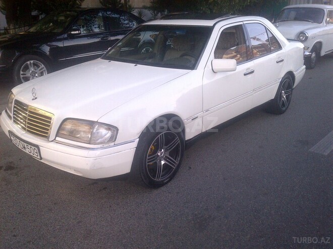 Mercedes C 230 1996, 234,000 km - 2.3 l - Bakı