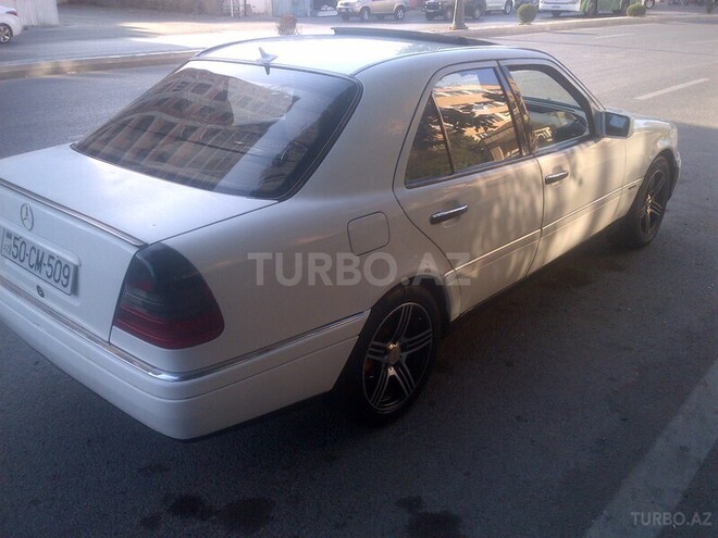 Mercedes C 230 1996, 234,000 km - 2.3 l - Bakı