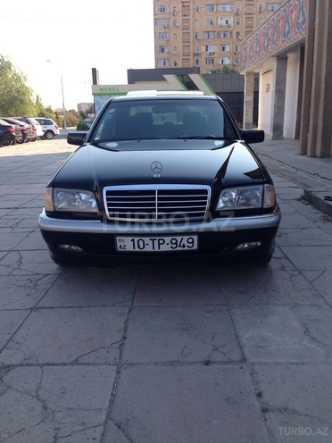 Mercedes C 230 1998, 215,000 km - 2.3 l - Bakı