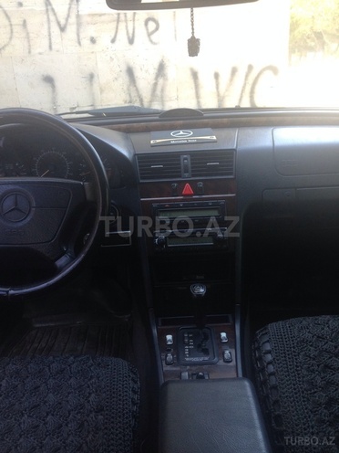 Mercedes C 230 1998, 215,000 km - 2.3 l - Bakı
