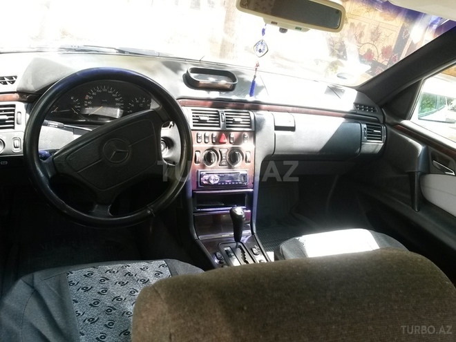 Mercedes E 230 1996, 508,000 km - 2.3 л - Bakı