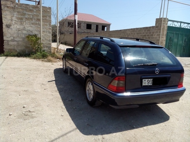 Mercedes C 240 1998, 327,000 km - 2.4 l - Bakı