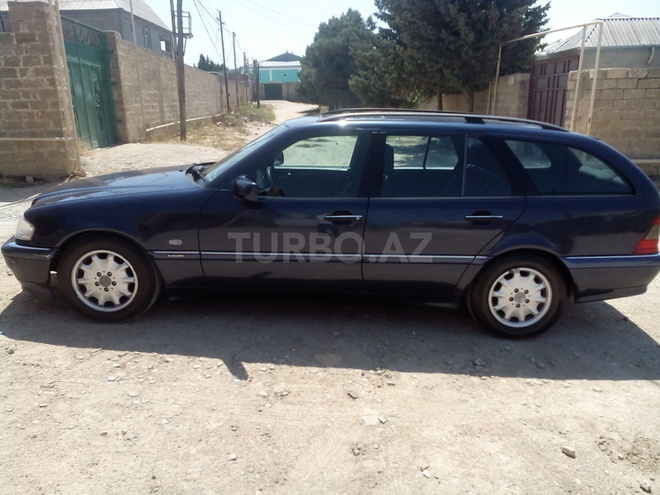 Mercedes C 240 1998, 327,000 km - 2.4 l - Bakı