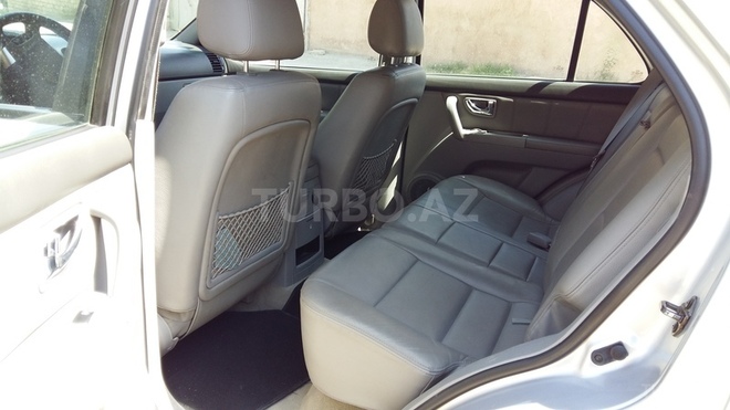 Kia Sorento 2005, 172,000 km - 2.5 l - Bakı
