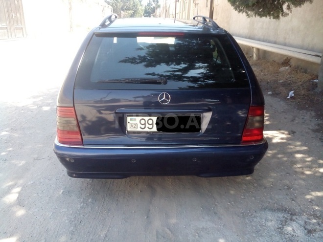 Mercedes C 240 1998, 317,000 km - 2.4 l - Bakı