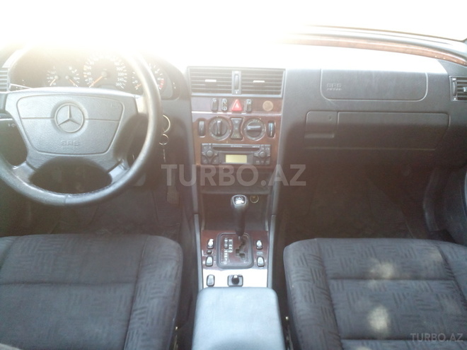 Mercedes C 240 1998, 317,000 km - 2.4 l - Bakı