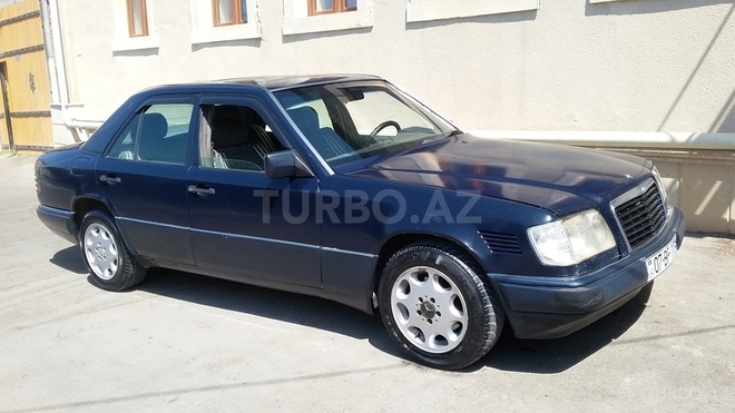 Mercedes E 250 1994, 250,000 km - 2.5 l - Bakı