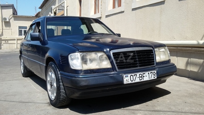 Mercedes E 250 1994, 250,000 km - 2.5 l - Bakı