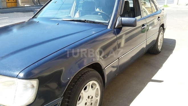 Mercedes E 250 1994, 250,000 km - 2.5 l - Bakı