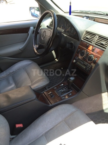 Mercedes C 180 1997, 274,000 km - 1.8 l - Bakı