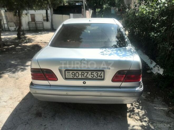 Mercedes E 280 1998, 167,396 km - 2.8 л - Bakı
