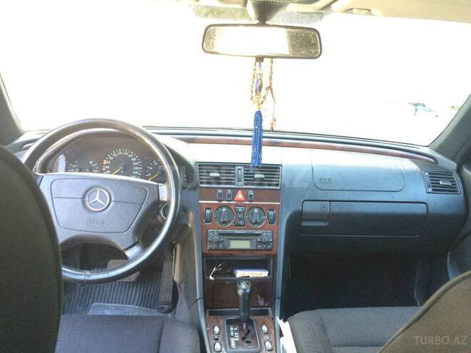 Mercedes C 240 1998, 177,000 km - 2.4 l - Bakı
