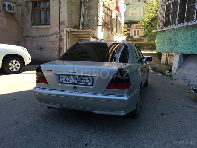Mercedes C 240 1998, 177,000 km - 2.4 l - Bakı