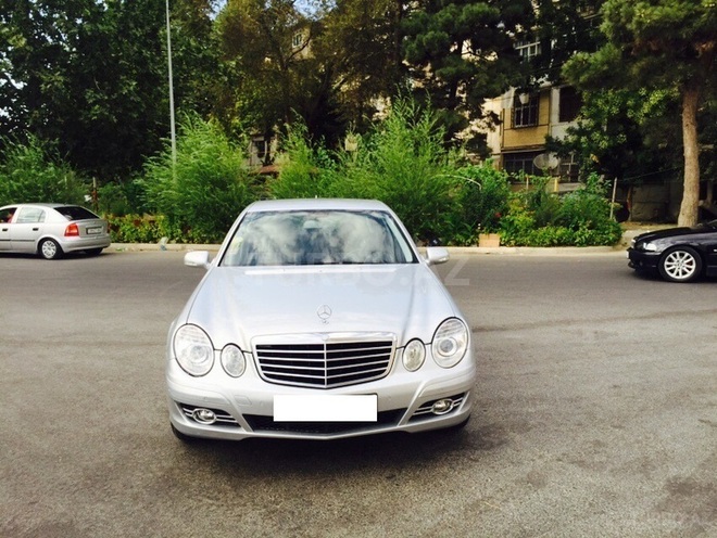 Mercedes E 220 2008, 163,000 km - 2.2 l - Bakı
