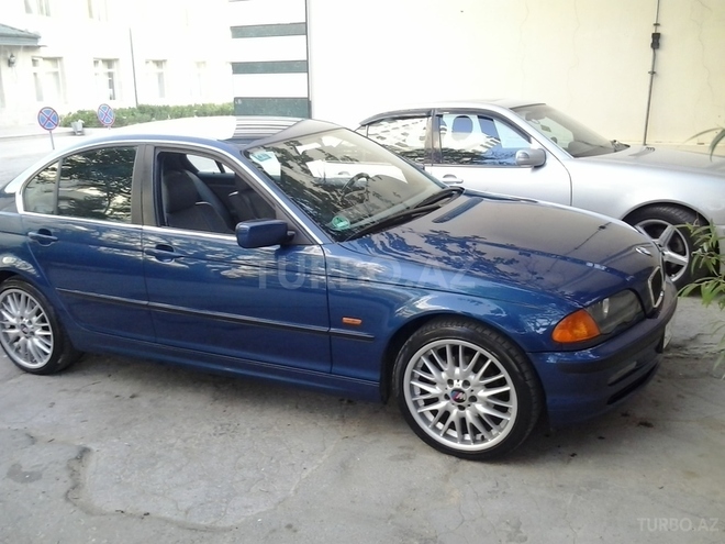 BMW 320 2001, 209,000 km - 2.2 l - Bakı