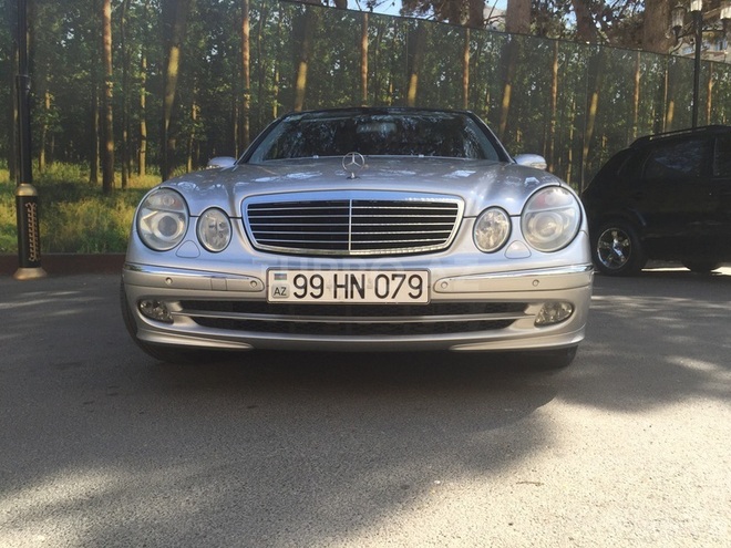 Mercedes E 240 2005, 121,800 km - 2.6 l - Bakı