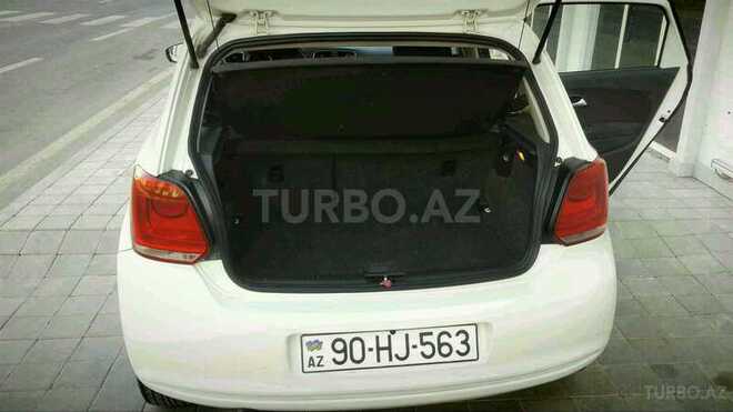 Volkswagen Polo 2010, 90,000 km - 1.4 л - Bakı
