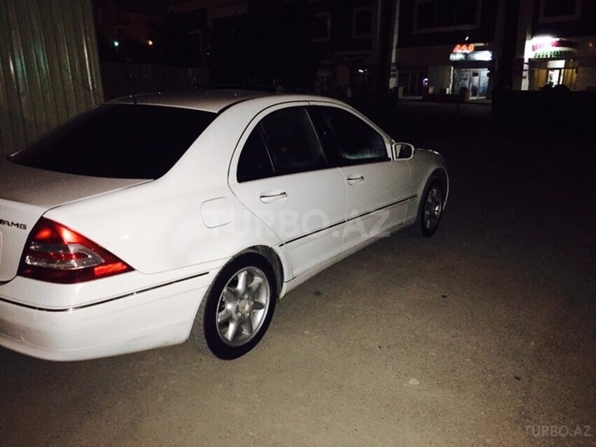 Mercedes C 240 2001, 117,000 km - 2.6 l - Bakı