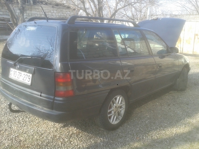 Opel Astra 1996, 350,000 km - 1.5 l - Bakı