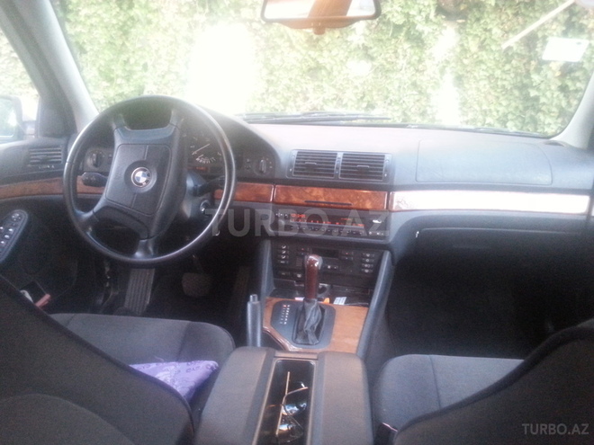 BMW 528 1996, 296,570 km - 2.8 l - Bakı