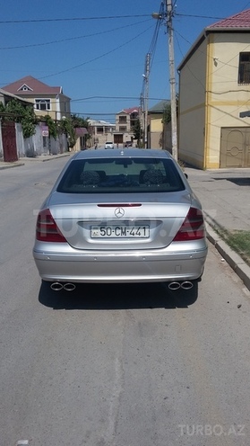 Mercedes E 270 2002, 268,000 km - 2.7 л - Bakı