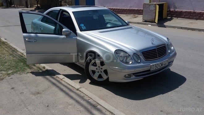 Mercedes E 270 2002, 268,000 km - 2.7 л - Bakı