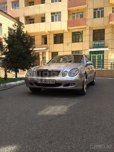 Mercedes E 200 2003, 192,000 km - 2.0 l - Bakı