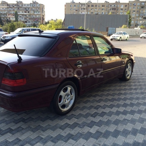 Mercedes C 180 1997, 190,000 km - 1.8 л - Bakı