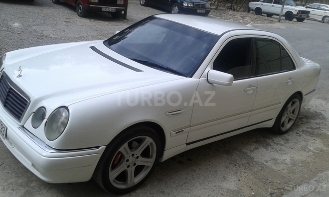 Mercedes E 200 1997, 500,000 km - 0.2 l - Bakı