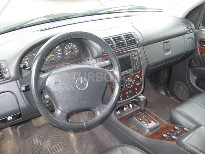 Mercedes ML 320 1999, 168,000 km - 3.2 l - Bakı