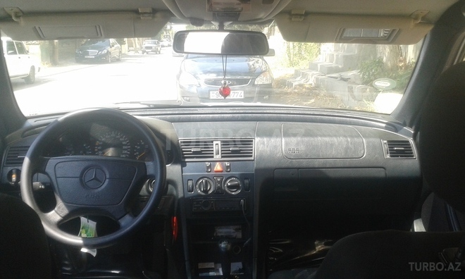 Mercedes C 180 1998, 210,000 km - 1.8 l - Bakı