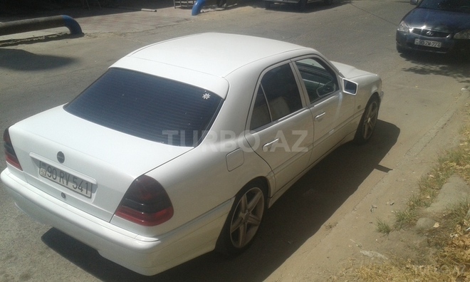 Mercedes C 180 1998, 210,000 km - 1.8 l - Bakı