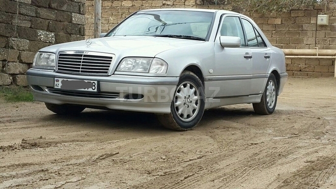 Mercedes C 180 1997, 200,000 km - 1.8 l - Bakı