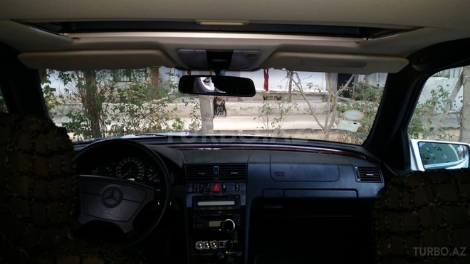 Mercedes C 240 1997, 298,000 km - 2.6 л - Bakı